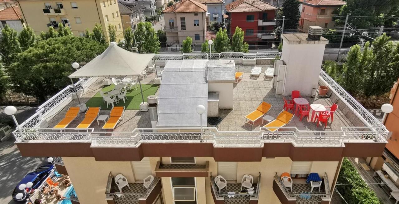 Hotel Cosmos Rimini Zewnętrze zdjęcie
